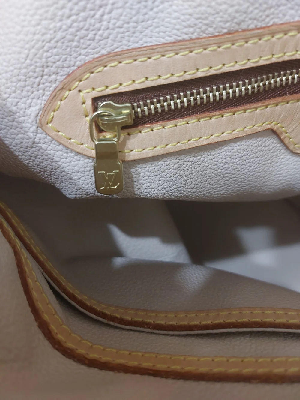 Louis Vuitton Monogram Canvas Bucket Tote with Vachetta Trim